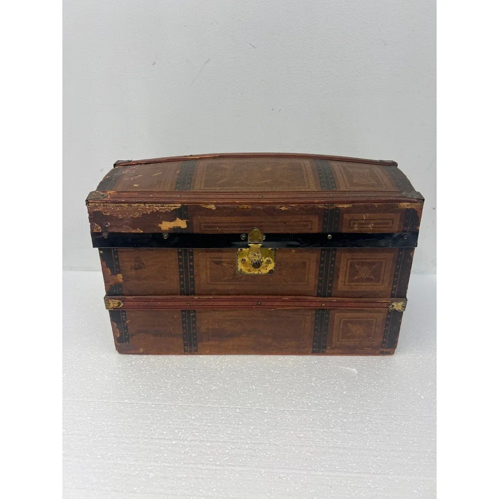 Wood Dollhouse Steamer Trunk Miniature Antique Storage Box Chest SALESMAN SAMPLE
